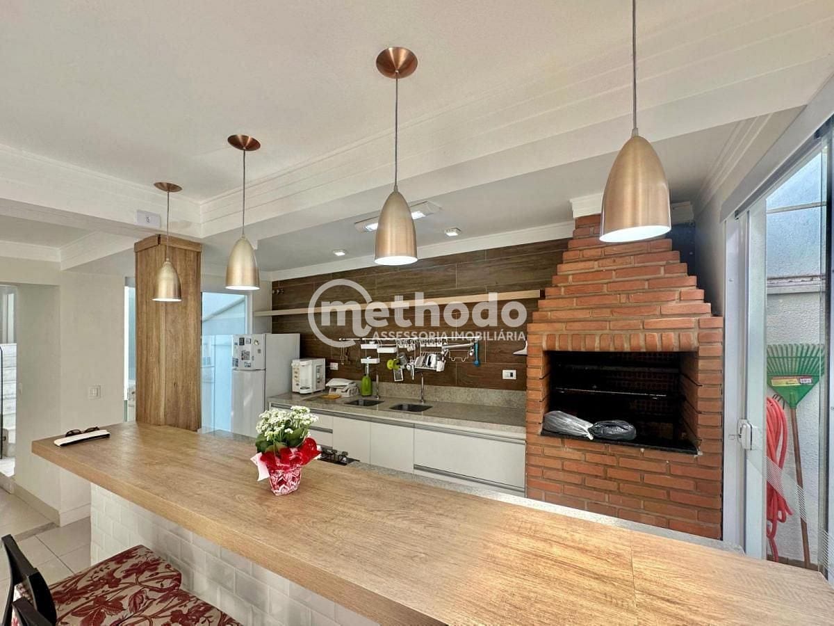 Casa, 3 quartos, 215 m² - Foto 10