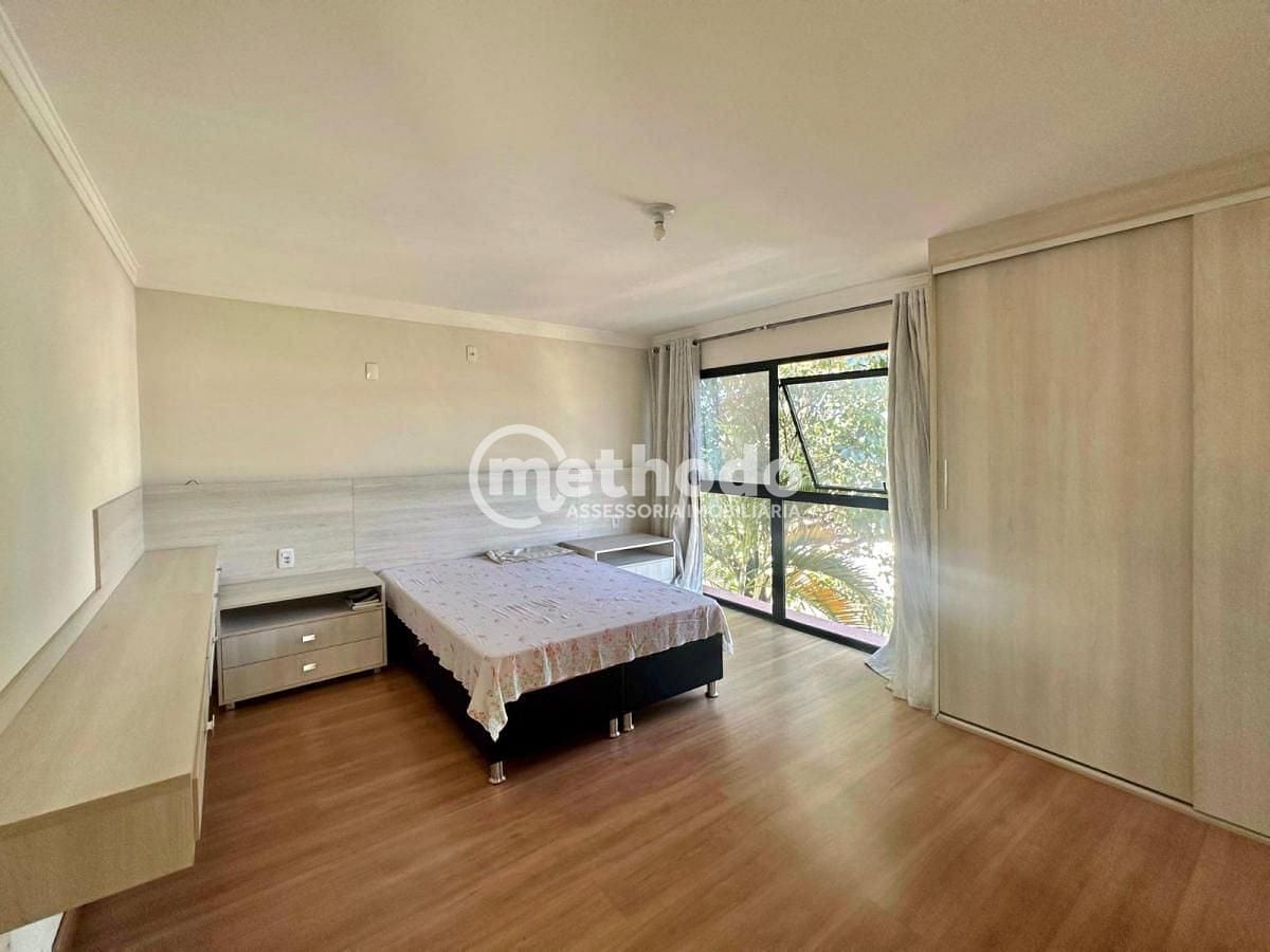 Casa, 3 quartos, 215 m² - Foto 12