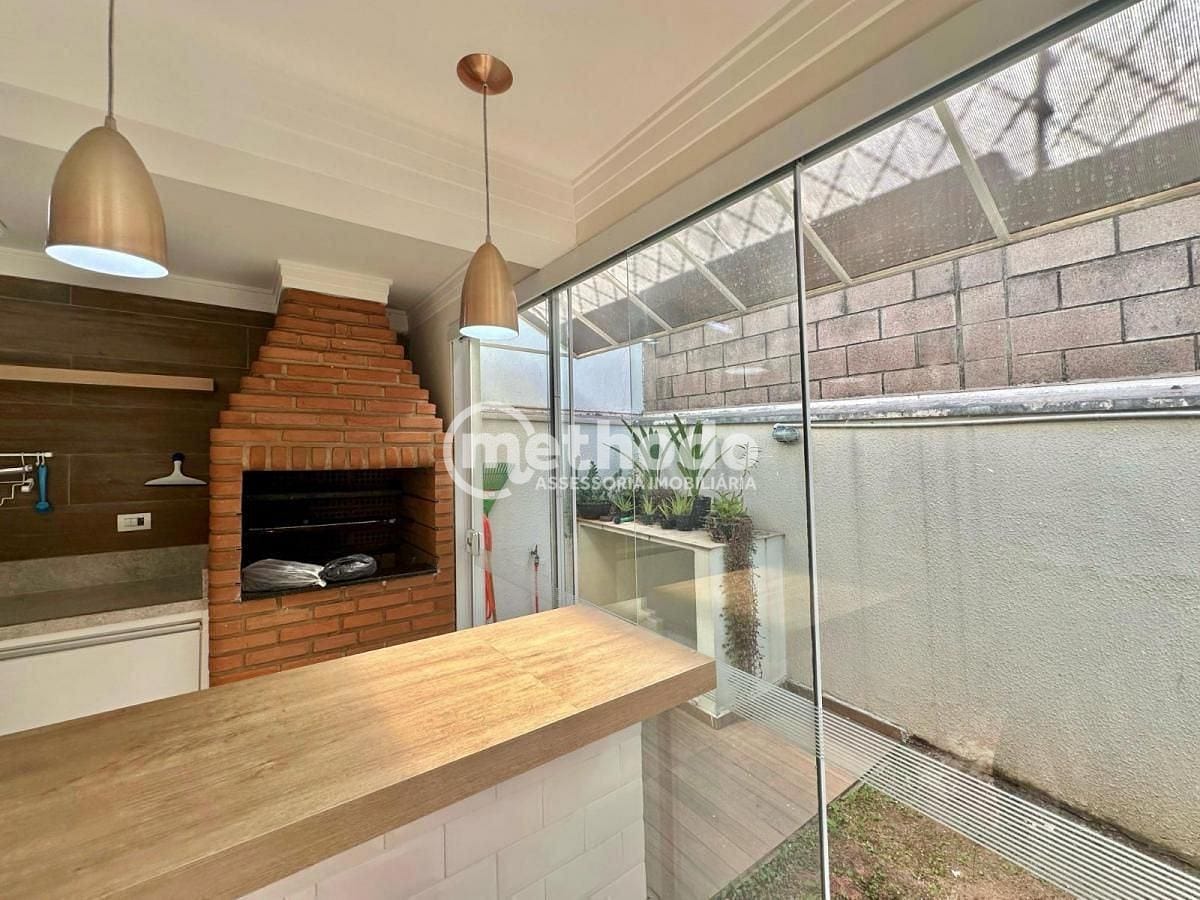 Casa, 3 quartos, 215 m² - Foto 11