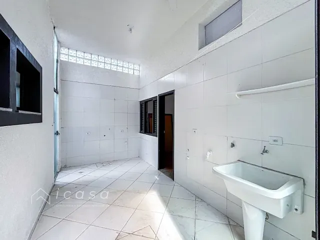 Casa com 360m² 5 quartos e 6 banheiros, à venda, no bairro Jardim das Colinas em São José dos Campos