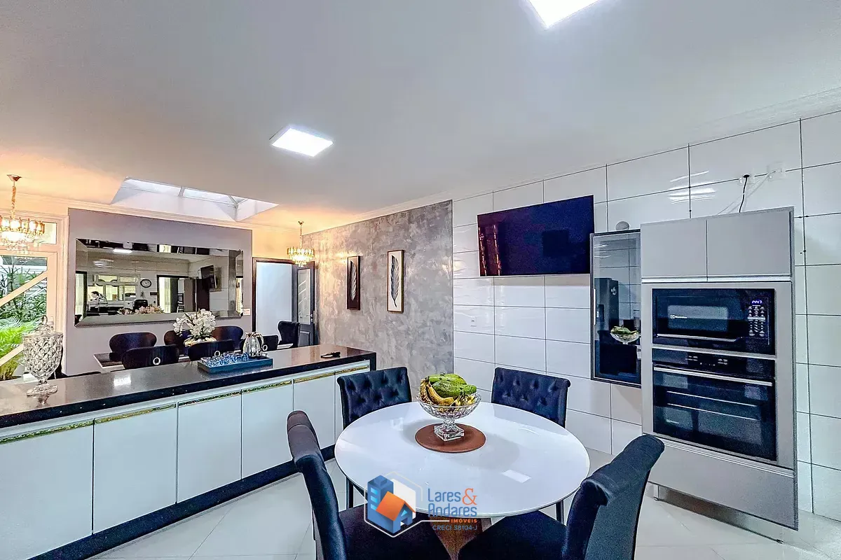 Casa, 4 quartos, 212 m² - Foto 35