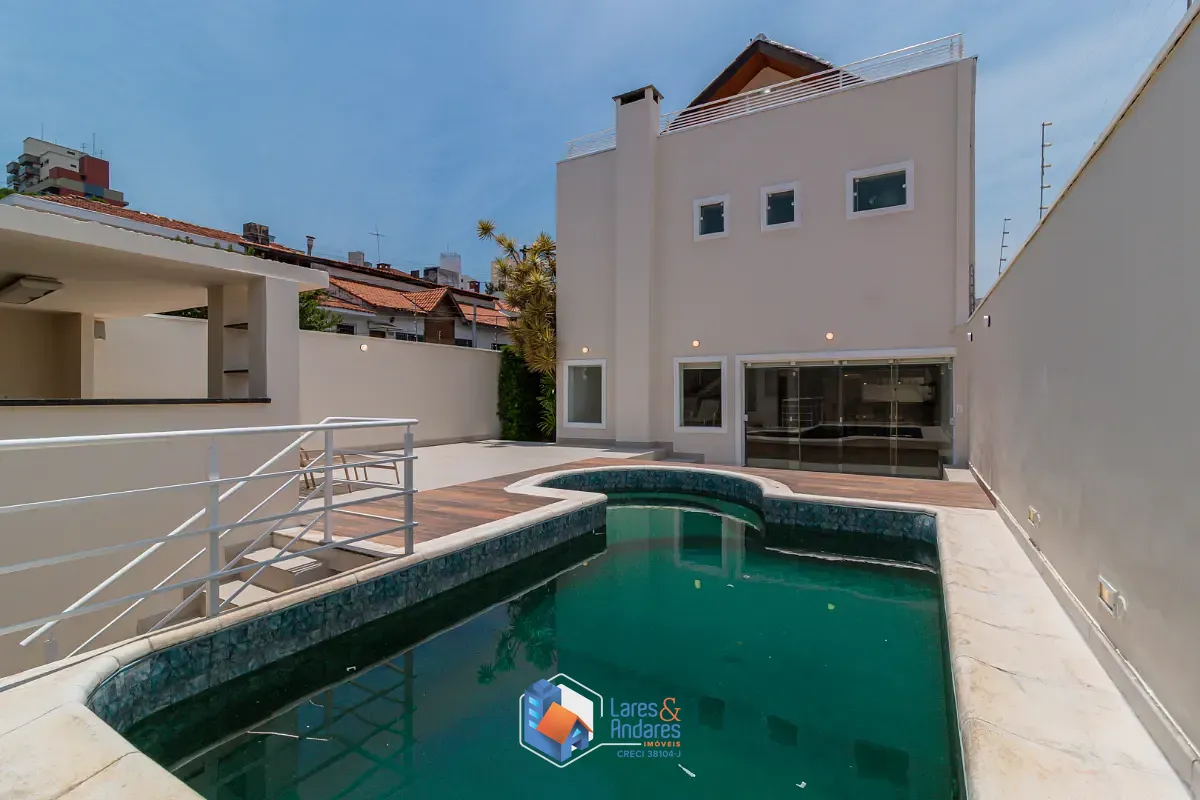 Casa, 4 quartos, 405 m² - Foto 1