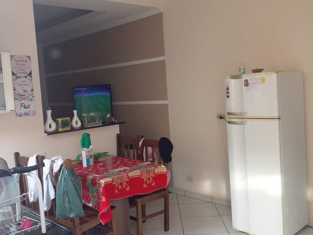 Casa 2 quartos e 2 banheiros, à venda, no bairro Jardim Sandra Maria em Taubaté