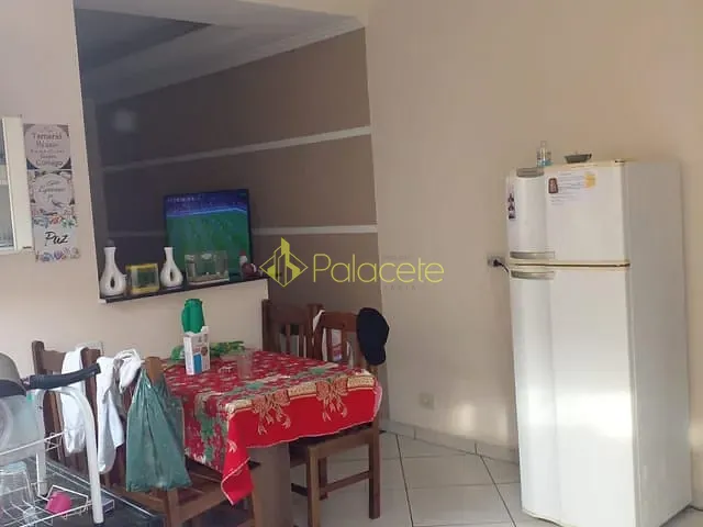 Casa 2 quartos e 2 banheiros, à venda, no bairro Jardim Sandra Maria em Taubaté