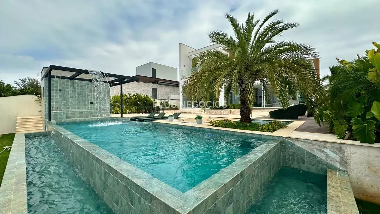 Casa, 6 quartos, 1190 m² - Foto 1