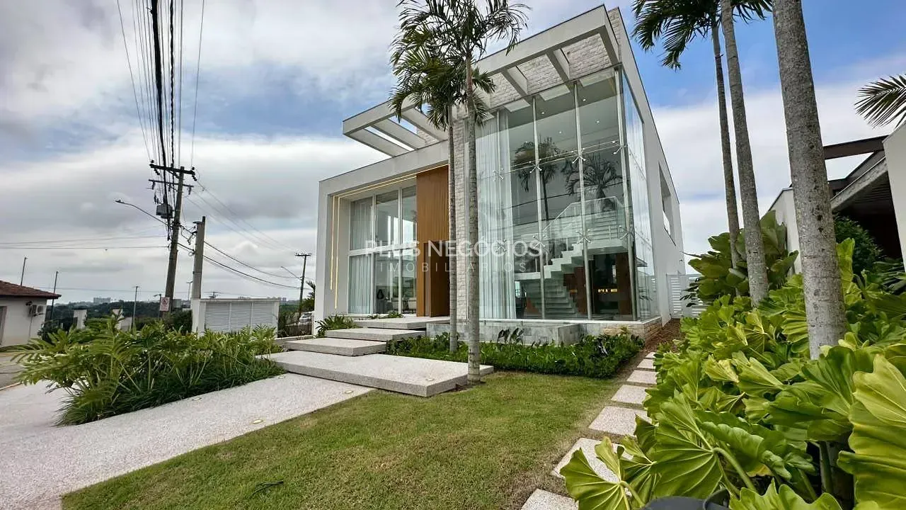 Casa, 6 quartos, 1190 m² - Foto 2