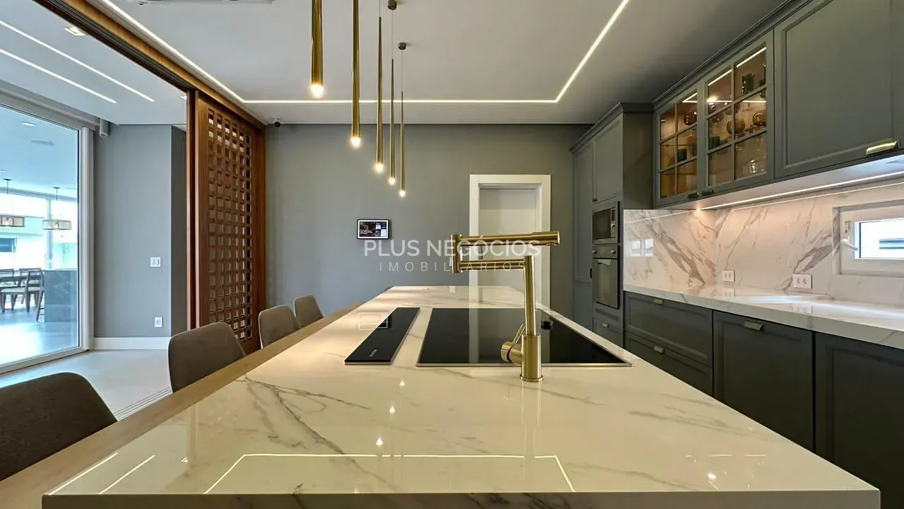 Casa, 6 quartos, 1190 m² - Foto 23