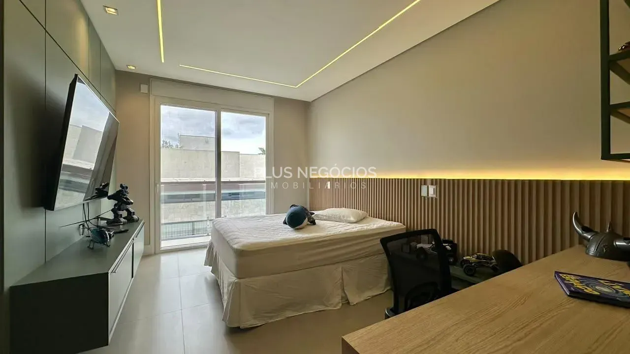 Casa, 6 quartos, 1190 m² - Foto 77