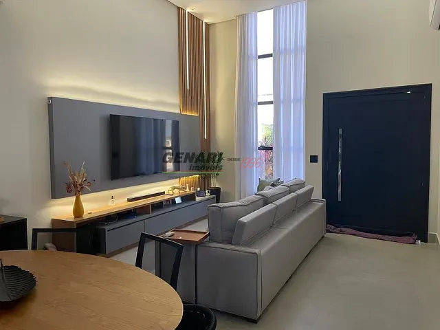 Casa com 300m² 3 quartos e 5 banheiros, à venda, no bairro Residencial Evidências em Indaiatuba