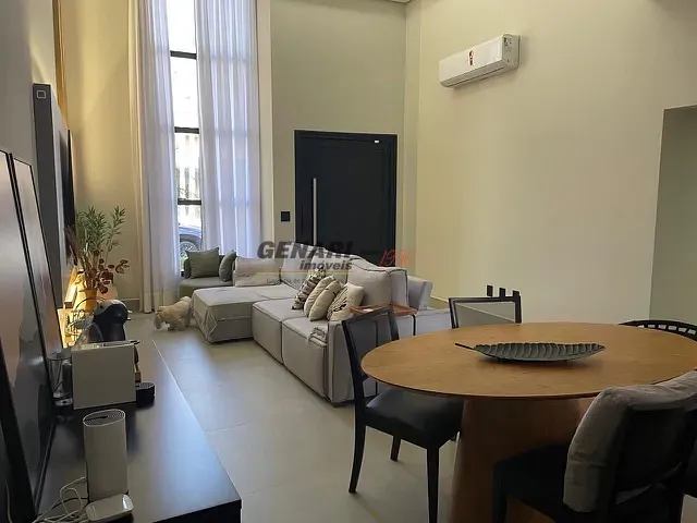 Casa com 300m² 3 quartos e 5 banheiros, à venda, no bairro Residencial Evidências em Indaiatuba