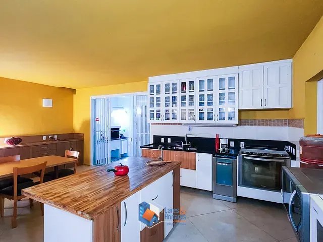Casa com 420m² 3 quartos e 6 banheiros, à venda, no bairro Vila Cordeiro em São Paulo