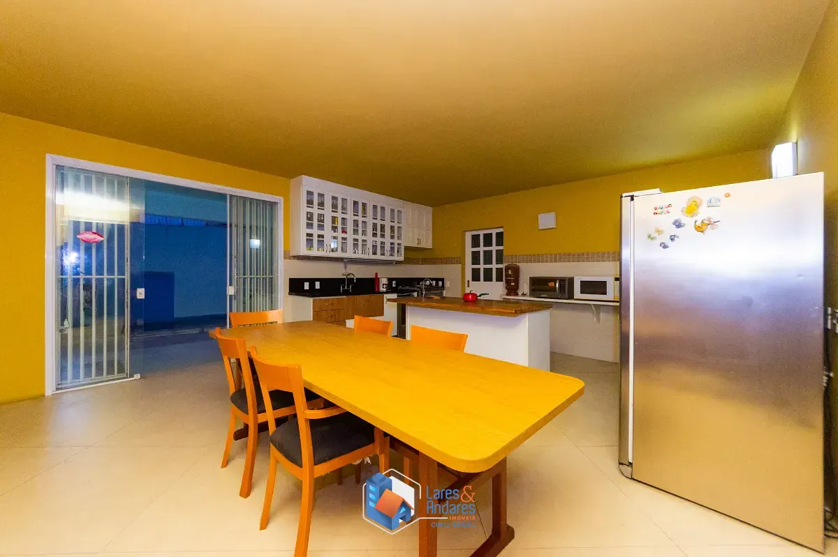 Casa, 3 quartos, 255 m² - Foto 7