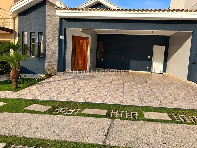 Casa com 250m² 3 quartos e 3 banheiros, à venda, no bairro Vila Haro em Sorocaba
