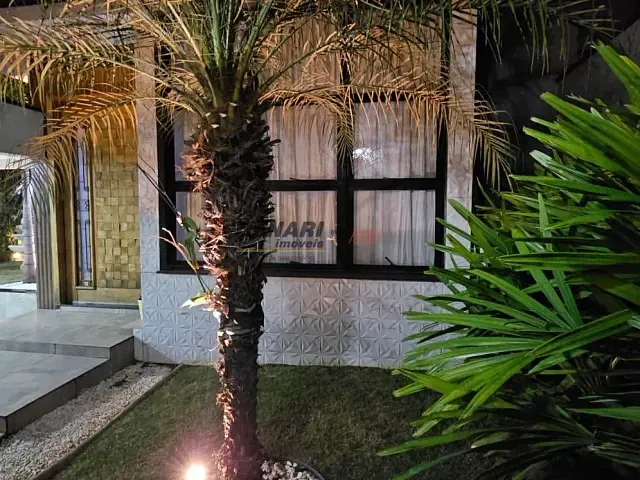 Casa com 300m² 2 quartos e 3 banheiros, à venda, no bairro Jardim Maringá em Indaiatuba