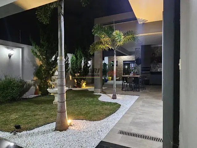 Casa com 300m² 2 quartos e 3 banheiros, à venda, no bairro Jardim Maringá em Indaiatuba