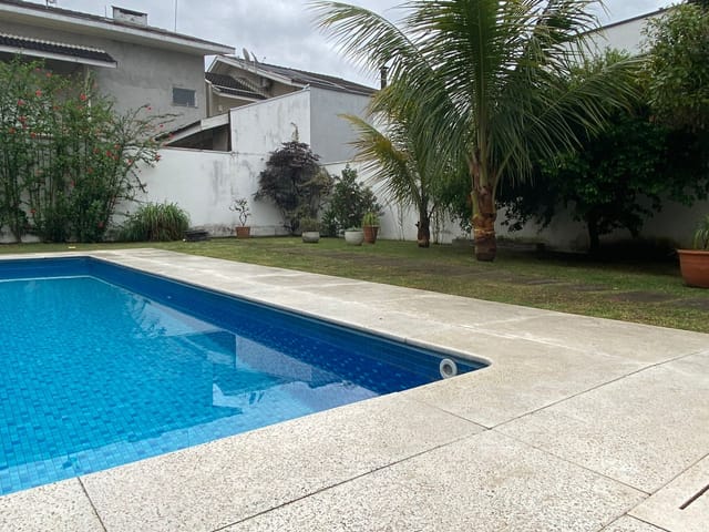 Casa com 600m² 3 quartos e 5 banheiros, à venda, no bairro Loteamento Residencial Campos do Conde II em Tremembé