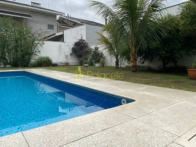 Casa com 600m² 3 quartos e 5 banheiros, à venda, no bairro Loteamento Residencial Campos do Conde II em Tremembé