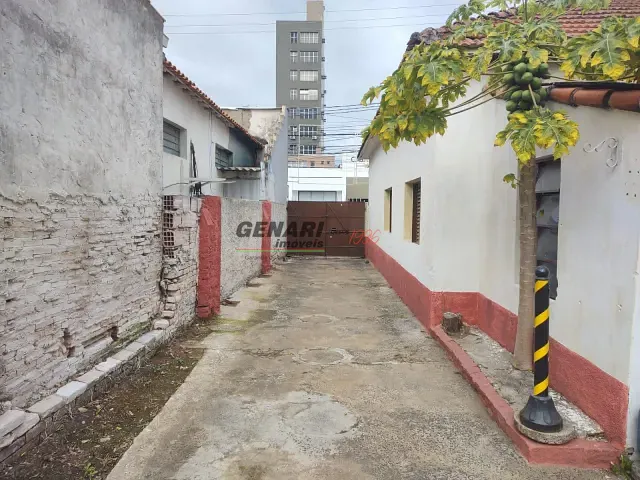 Casa com 397m², à venda ou para alugar, no bairro Centro em Indaiatuba