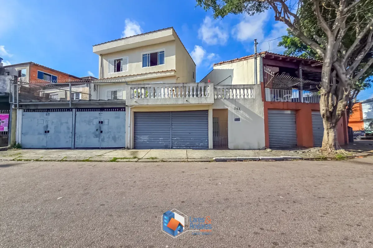Casa, 3 quartos, 200 m² - Foto 1