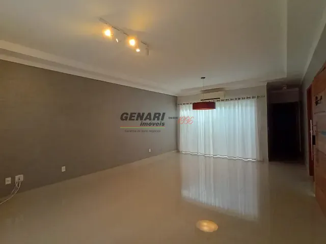 Casa 3 quartos e 4 banheiros, para alugar, no bairro Jardim Bela Vista em Indaiatuba