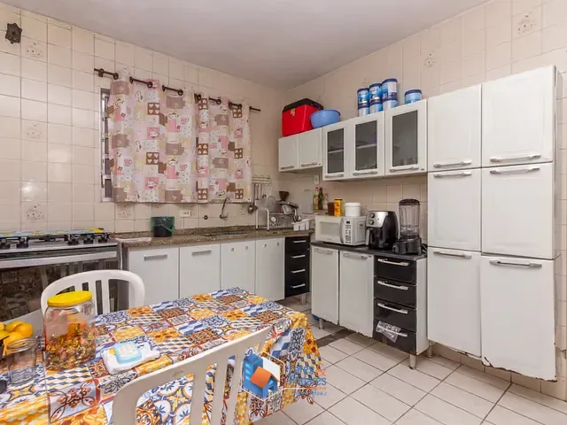 Casa com 273m² 2 quartos e 2 banheiros, à venda, no bairro Jardim Líbano em São Paulo
