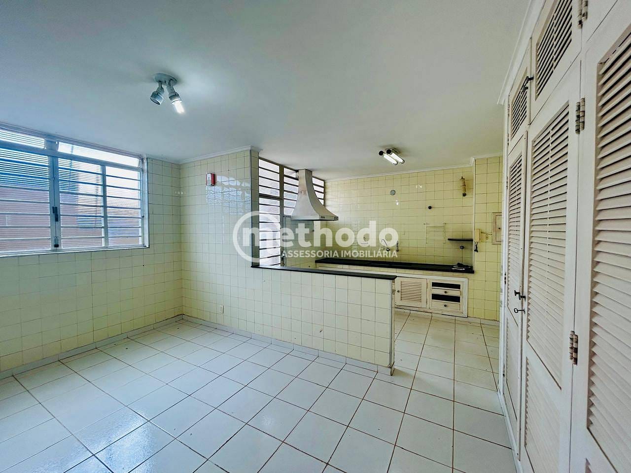 Casa, 1 quarto, 418 m² - Foto 9