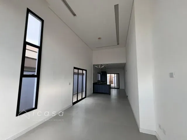 Casa com 250m² 3 quartos e 2 banheiros, à venda, no bairro Residencial Colinas. em Caçapava