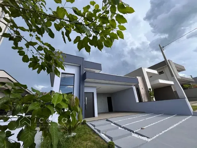 Casa com 250m² 3 quartos e 2 banheiros, à venda, no bairro Residencial Colinas. em Caçapava