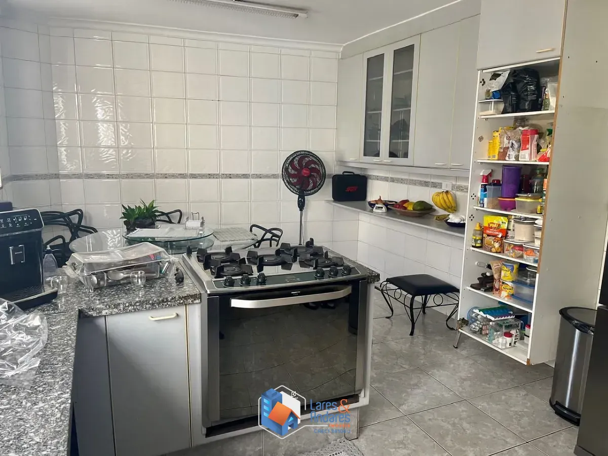 Casa, 3 quartos, 196 m² - Foto 19