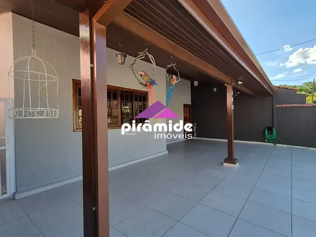 Casa com 252m² 3 quartos e 2 banheiros, para alugar, no bairro Urbanova em São José dos Campos