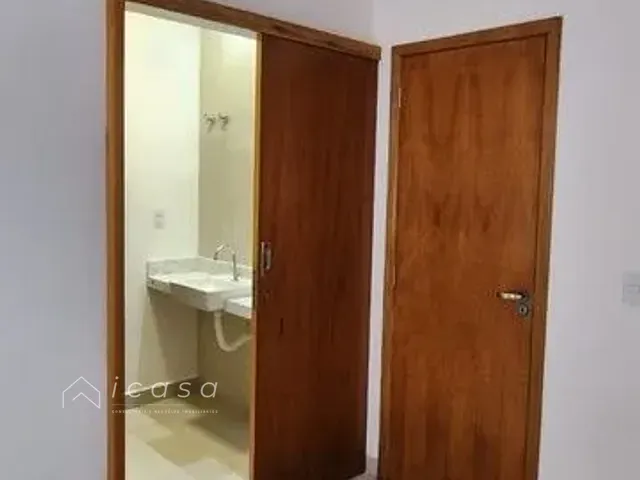 Casa com 250m² 3 quartos e 3 banheiros, à venda, no bairro Itapecerica em Taubaté