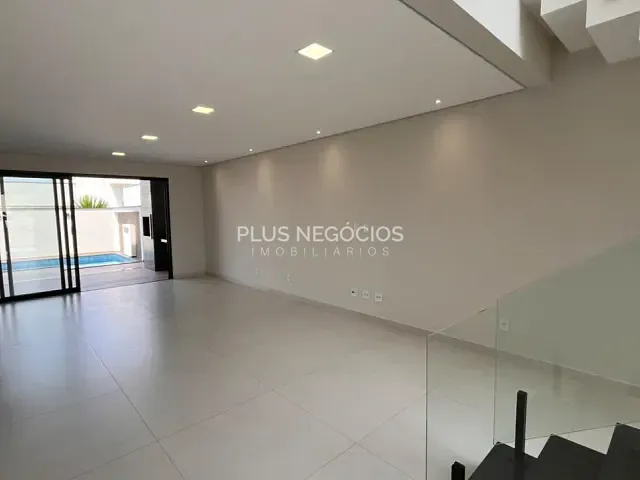 Casa com 250m² 4 quartos e 4 banheiros, à venda, no bairro Jardim Residencial Campos do Conde em Sorocaba