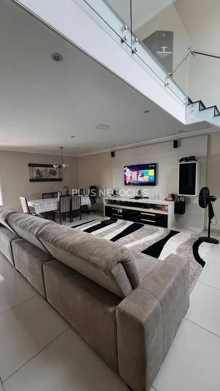 Casa, 3 quartos, 268 m² - Foto 19