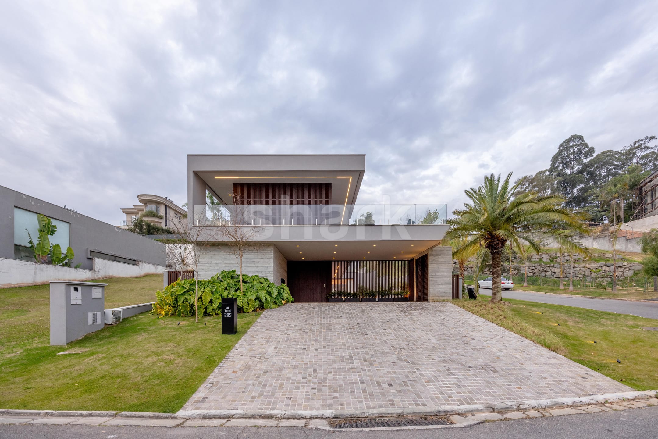 Casa em Tamboré — foto 1