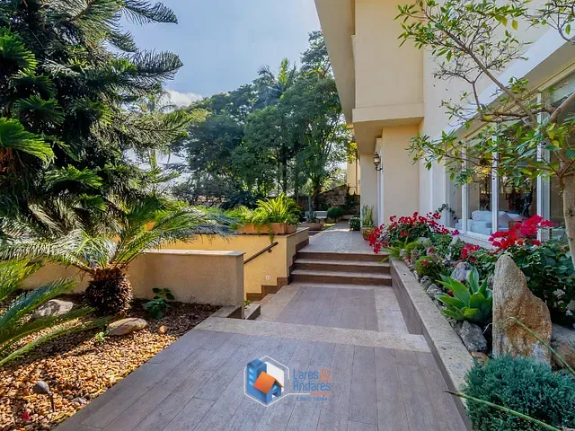 Casa com 988m² 5 quartos e 7 banheiros, à venda, no bairro Pacaembu em São Paulo