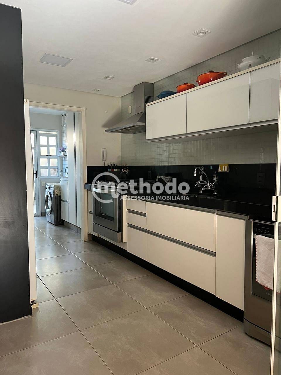 Casa, 4 quartos, 240 m² - Foto 9