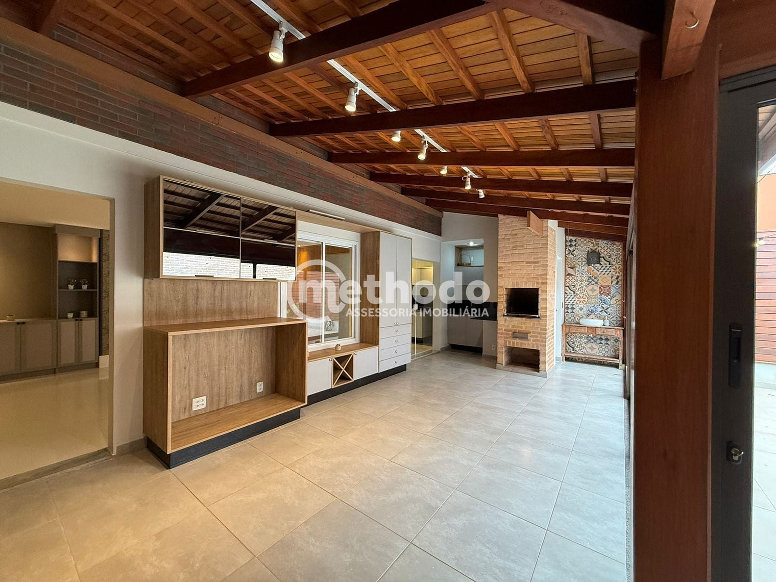 Casa, 4 quartos, 240 m² - Foto 6