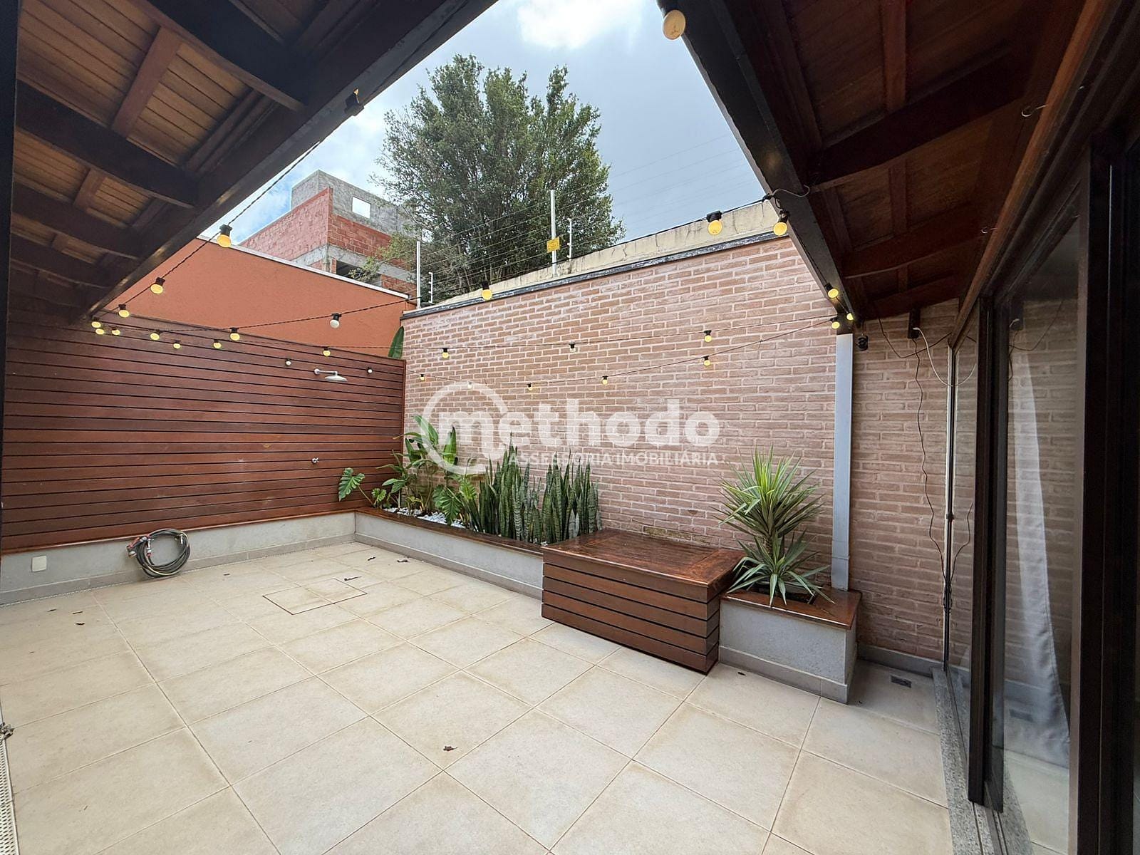 Casa, 4 quartos, 240 m² - Foto 28