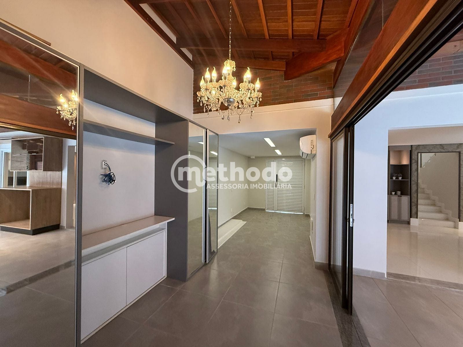 Casa, 4 quartos, 240 m² - Foto 7