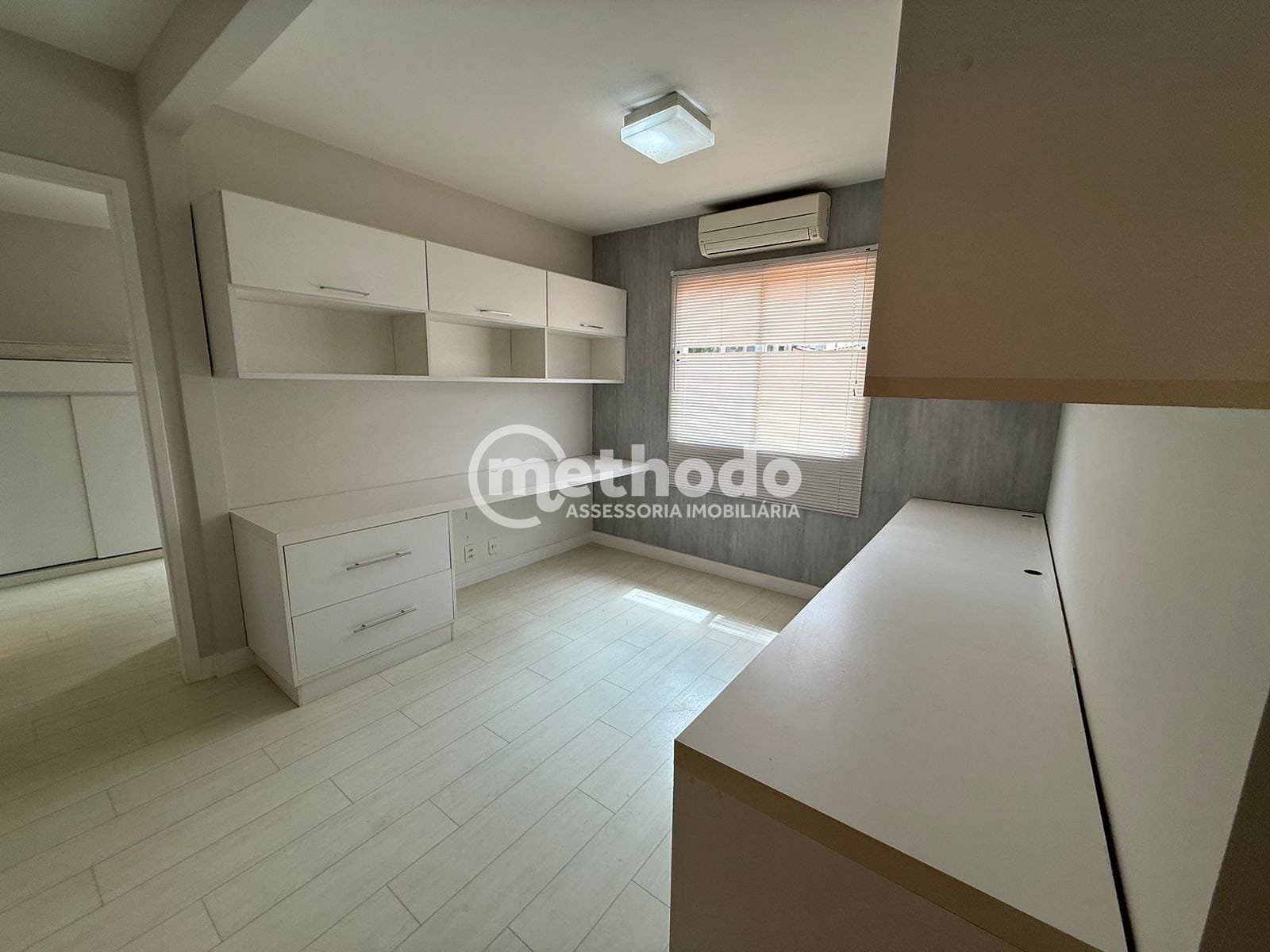 Casa, 4 quartos, 240 m² - Foto 15