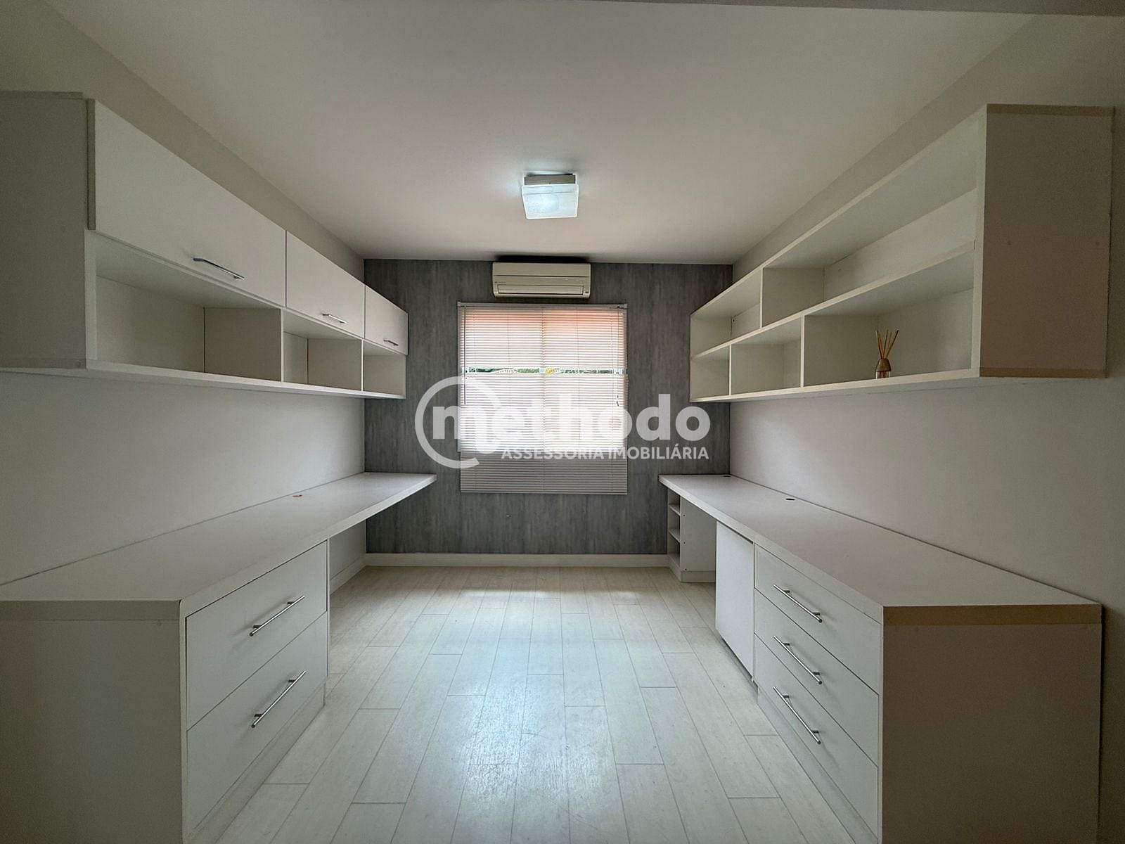 Casa, 4 quartos, 240 m² - Foto 16
