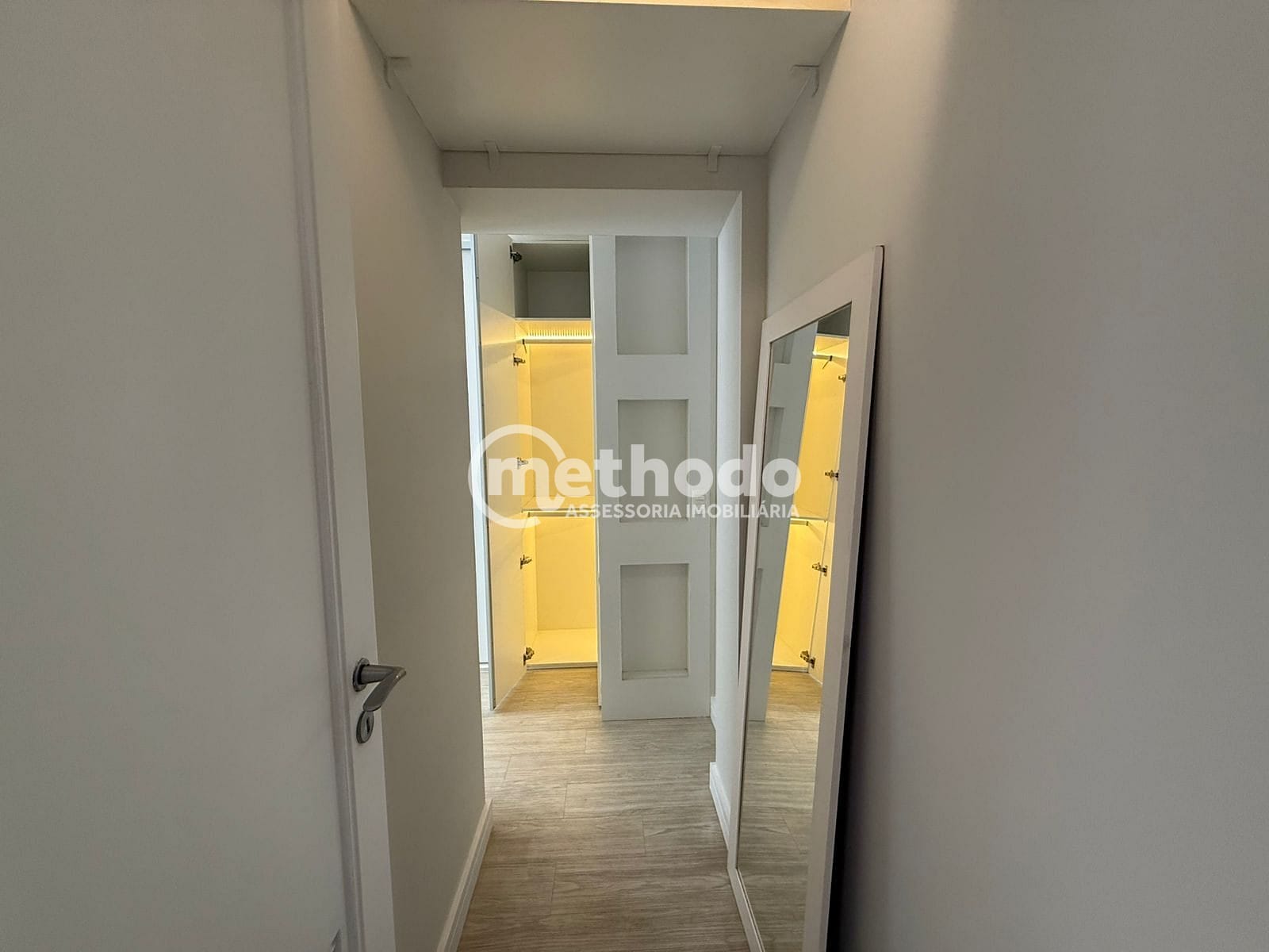 Casa, 4 quartos, 240 m² - Foto 25