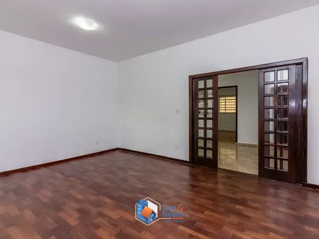 Casa com 486m² 4 quartos e 2 banheiros, à venda, no bairro Vila Primavera em São Paulo