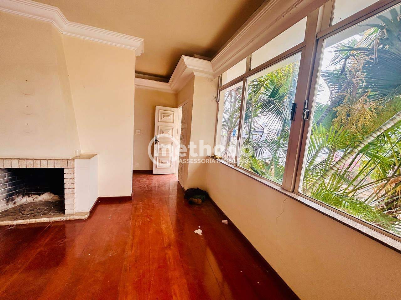 Casa, 4 quartos, 310 m² - Foto 4