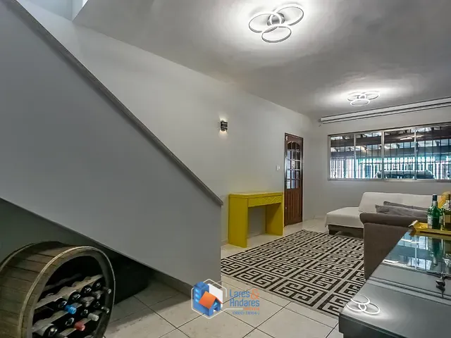 Casa com 117m² 3 quartos e 3 banheiros, à venda, no bairro Jardim Aeroporto em São Paulo