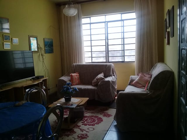 Casa com 250m² 3 quartos e 2 banheiros, à venda, no bairro Quadra Coberta em Pindamonhangaba