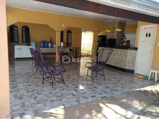 Casa com 360m² 3 quartos e 1 banheiro, à venda, no bairro Jardim Jóquei Club em Campo Grande