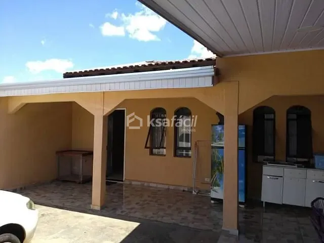 Casa com 360m² 3 quartos e 1 banheiro, à venda, no bairro Jardim Jóquei Club em Campo Grande