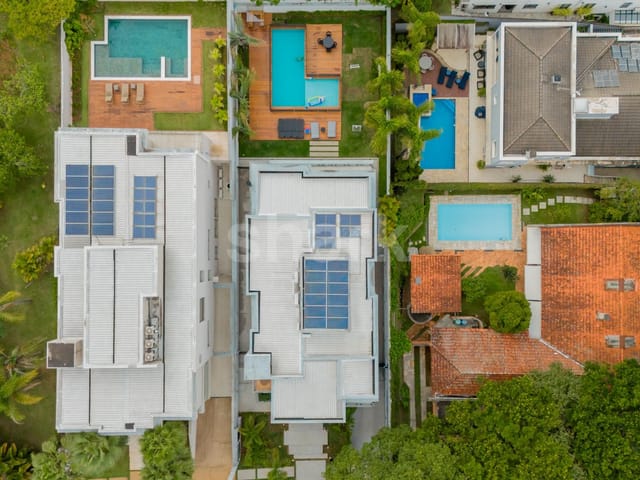 Casa com 744m² 4 quartos e 5 banheiros, à venda, no bairro Alphaville Residencial Um em Barueri