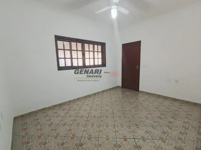 Casa 2 quartos e 2 banheiros, para alugar, no bairro Jardim Cidade Jardim em Indaiatuba